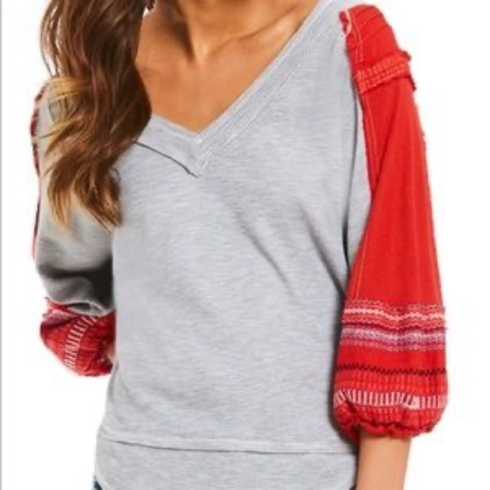 We the Free People Red embroidered Bubble Sleeve Gray Shirt XS‎